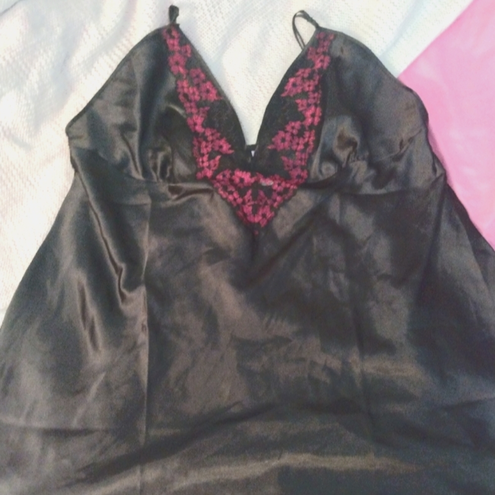 Black and Wine Chemise